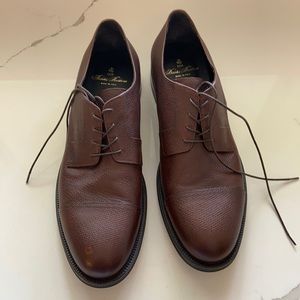 Brooks Brothers brown men’s dress shoes